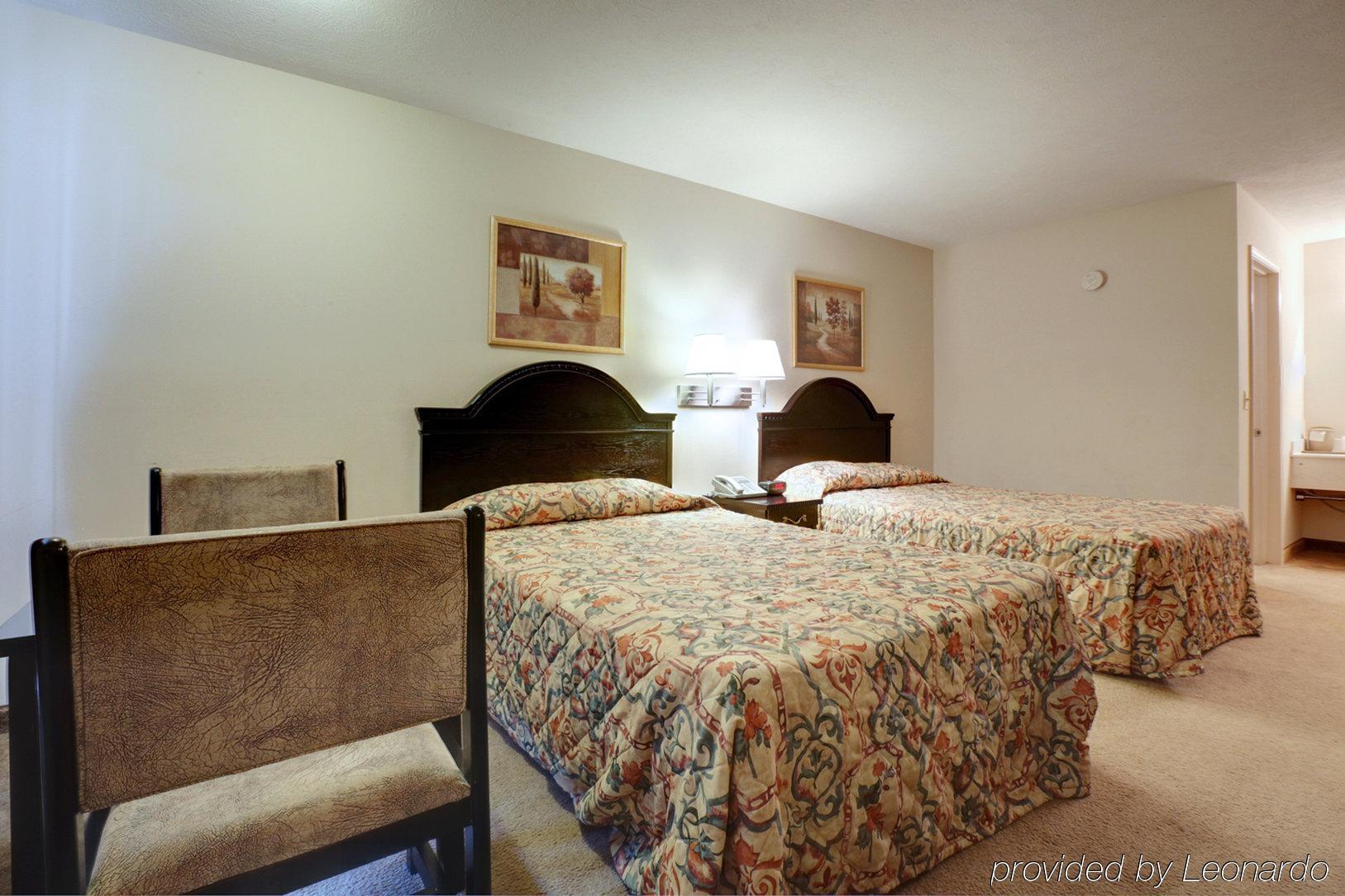 Oak Tree Inn Eupora חדר תמונה